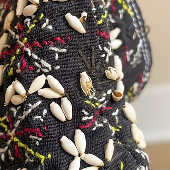 MOMO New York | TRIBAL EMBROIDERED POINTED ANKLE BOOTS NALIA Size: 8 - Picture 12 of 13